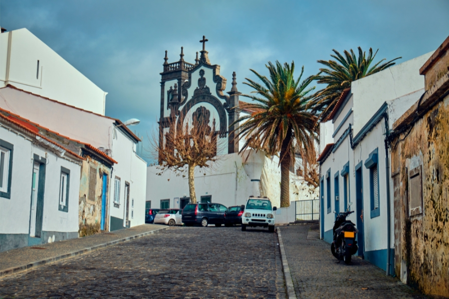 Is It Easy to Drive in Ponta Delgada?