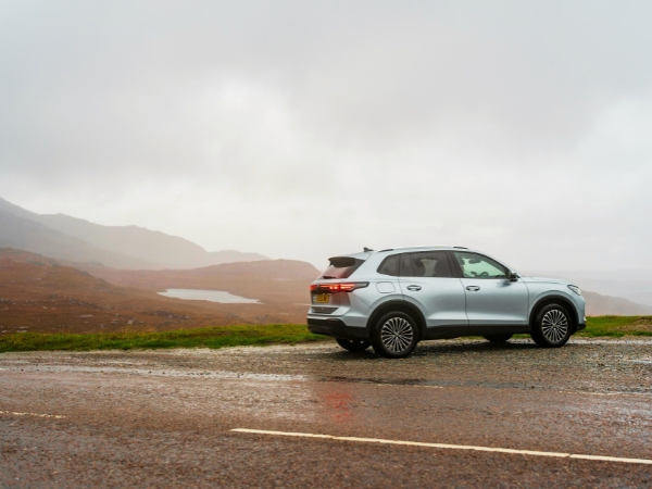 How to Plan Your Car Rental for Reunion Mountain Weather